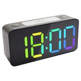 Derkiewn Dijital Çalar Saat, RGB Renkli LED Saat, Çalar Saatler Başucu Şebeke Güçlü, Ayarlanabilir Ses ve Parlaklık, Çift Alarm, USB Şarj Cihazı, 12/24 saat, Erteleme, Kapatma Belleği (Siyah)