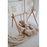 DERY BABY Bej Babynest Bebek Yatagı + Ahşap Oyun Alanı Baby Gym + Sallanan Oyuncaklar Dahil