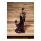 DERYA DESİNG ART Dekoratif Bordo Şaraplık Kız Heykel Biblo, 38x17cm, El Boyalı Polyester Figür