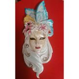 DERYA DESİNG ART Dekoratif Mask Biblo Heykel, 34 x 19 cm, Beyaz, Turkuaz Kelebek Kanatları, Pembe Çiçek Detaylı