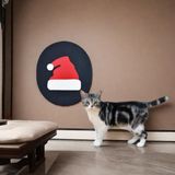 Desenli Kedi Tırmalama Tahtası – Yapışkanlı, Duvar/Kapı/Mobilya Uyumlu (Yılbaşı Şapkası)