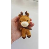 designbyoykum ÖRGÜ MİNİK ZÜRAFA OYUNCAK (7 CM) SAĞLIKLI OYUNCAK HARDAL