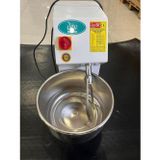 Dev Mikser Profesyonel Hamur Karma Makinası 5 Kg Un 3 Lt Su 8 Kg Kapasiteli