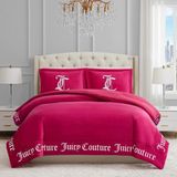 Die Grup Juicy Couture - Yorgan Seti - Gotik Tasarım Yatak Takımı - King - 3 Parça Set (1) 274 x 233 cm Yorgan ve (2) 50 x 91 cm Yastık Kılıfı - Kırışmaz - Birinci Sınıf Yatak Odası Dekoru - Canlı Pembe - 001-Renkli