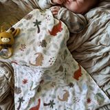 Die Grup Tr Çok Amaçlı Müslin Bebek Örtüsü - 60X95 3 KATLI%100 Pamuk Müslin Bebek Battaniyesi - Unisex Hem Kız Hem Erkek Bebek Için Hediye Alt Açma, Dinazor ve Hayvan Desenli Yenidoğan Kundak - 0-Kahverengi - 0 - 1 Ay