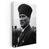 Dikey Kanvas Tablo Atatürk Kalpaklı Cephe Bakış Atatürk Tablosu Ev Ofis Duvar Dekoru