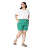 DISENTIS MODEST Büyük Beden Beli Yan ve Arkadan Lastikli Cepli Benetton Yeşili Şort, 52, 86952650021, Benetton Yeşili, Kadın