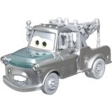 Disney Cars Dısney 100 Cars 3 Tekli Karakter Araçlar Mater DXV29 HNP99
