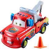 Disney Cars Disney Pixar Arabalar Yarış ve Kurtarma Operasyonu Mater JMX74 - Siyah - Beyaz