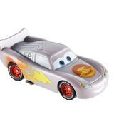 Disney Cars GNY94-HDN00 Disney ve Pixar Cars Renk Değiştiren Araba Serisi