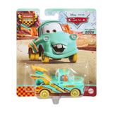 Disney Pixar Cars Seriyi Kutlamak İçin Yarış - Mater
