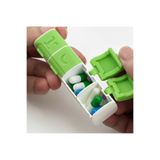 Ditmo Magnet Özellikli İlaç Kutusu 4 Bölmeli Taşınabilir Yeşil Hap Organizer Seyahat Tipi Vitamin Kabı