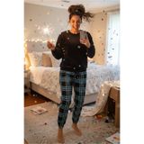 DOFİ Kadın Kışlık Flanel Pijama Takımı – Üst Flanel, Alt Ekose, Uzun Kollu, Pembe / Lacivert