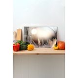 Donmuş Kar Tanesi Cam Kesme Tahtası, Silikon Ayaklı Sunum Kesim Doğrama Tablası, Temperli ve Rodajlı - 23 x 35 cm