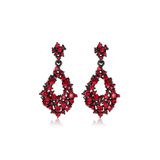 Dora Accessories Damla Şeklinde Sallantılı Kırmızı Abiye Küpe