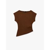 Drape Detaylı Kayık Yuvarlak Yaka Kolsuz Desenli Bluz