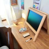 DRN KİDS ve Eğitim yazı tahtası küçük boy çift taraflı yazı tahtası, tahta kalemi, silgisi ve 15 renkli tebeşir hediyesidir.