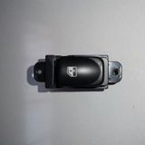 Düğme Cam Açma İ20 08-13 Ön Rh/arka Rh/lh