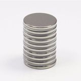 Dünya Magnet 10 Adet 20MM x 2mm Yuvarlak Güçlü Neodyum Mıknatıs Magnet - Gümüş
