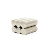Dünya Magnet 50 Adet - Yuvarlak Neodyum Mıknatıs, 15X1 Mm, Güçlü Magnet, (Çap: 15 Mm, Kalınlık: 1 Mm)