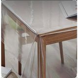Düz Şeffaf Masa Örtüsü 140x200 cm, 0.15mm Kalınlık | PVC Malzeme, Su Geçirmez, Koruyucu Örtü, Şeffaf Görünüm, Kolay Temizlenir