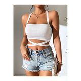 Düz Yaka Çapraz Bağcıklı Askılı Beyaz Renk Fitilli Crop Top Bluz
