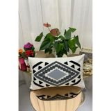 e-Bizz Store Punch Nakışlı 1 Adet Kırlent Kılıfı