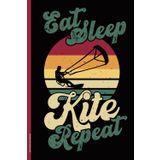 EAT SLEEP KITE REPEAT: Notizbuch Kitesurfen cooles Kite Surfer Geschenk Buch A5 kariert Geschenkidee zum Geburtstag praktisches Zubehör das Surf Notebook für Kiter und Kitesurfer als Reise Tagebuch
