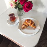 Ece Ev Modası Metal Sunum Tepsisi Metal Çay Tabağı Set- 6 Adet Çay Tabağı ve 6 Adet Sunum Tepsisi Sunumluk Tabak - Beyaz