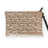 Ecrou Yıldız Desenli Portföy & Clutch Çanta Cüzdan | 30 × 19 cm | Hafif & Şık | Çıkarılabilir Bileklik Askılı | Fermuarlı Güvenli Tasarım | Trend (Altın)