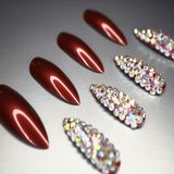 Eda Luxury Beauty Koyu Kırmızı Takma Tırnak Lüks Parlak Kristal Taşlı Desenli Extra Uzun Sivri Uçlu Stiletto Set