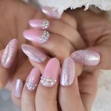 Eda Luxury Beauty Pembe Simli Takma Tırnak Lüks Kristal Taşlı Desenli Orta Boy Oval Stiletto Nail Art Set