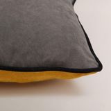 Efe Iki Renkli Biye Detaylı Kırlent Kılıfı - 50 x 50 cm - Gri - Hardal
