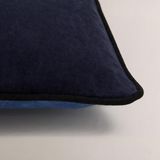 Efe Iki Renkli Biye Detaylı Kırlent Kılıfı - 50 x 50 cm - Koyu Lacivert