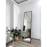 Effe Siyah Metal Çerçeveli Ayaklı 180x50 Cm Boy Aynası