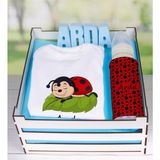 Ejoya Ahşap Sandıkta Kişiye Özel Zıbın Biberon ve Taş Isimlik Bebek Hediye Seti 109472