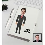 Ejoya Kişiye Özel Büyük Patron Karikatür Tasarım Defter Kalem Seti 91315