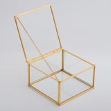 El Crea Designs 15x15x8 cm Pirinç Gold Cam Kapaklı Takı Kutusu