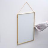 El Crea Designs 35x25cm Dikey Pirinç Gold Cam Duvar Askılı Fotoğraf Çerçevesi Kapaklı Yapımı Dekoratif