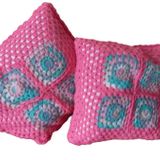 El Örgüsü Motifli Pembe Dekoratif Yastık (1 Çift)