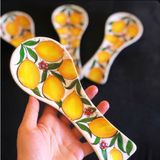 El Yapımı Limon Desenli Kaşıklık Seramik Kaşık Altlığı - Sarı