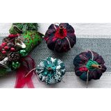 El Yapımı Noel Balkabağı Süsü, Tarçın Saplı, 3'lü Set | Ekose ve Kar Tanesi Desen, Jüt İpli Dekor, Masa Üstü Süsleme, Kumaş Dolgulu, Kış Temalı