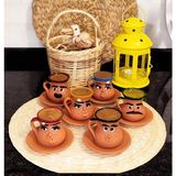 El Yapımı Renkli Emoji Desenli Kahve Fincan Takımı, Şık ve Zarif Tasarım - Seçenek 1
