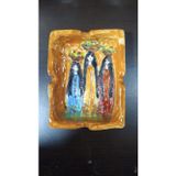 El Yapımı Seramik Küllük, Üç Kadın Figürlü, Renkli, 9x12 cm, 1 Adet