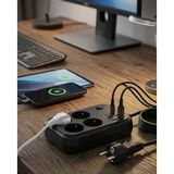 Eldenör Termal Korumalı Uzatma Kablosu 4 Priz USB ve Type C Çoklu Şarj İstasyonu