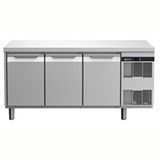 Electrolux Professional Ek3kdaaa Tezgah Tipi Derin Dondurucu, 3 Kapılı, -22°C/-15°C, Aısı 304 (R290), Soğutma Ünitesi Sağda ,710364