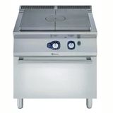 Electrolux Professional Endüstriyel Gazlı Kapalı Ateş Ocak, Merkezde 7 Kw''lık Tek Brulör, Gazlı Fırınlı, Derinlik 730 Mm - 800 Mm E7STGH10G0