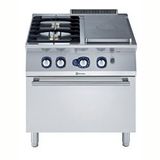 Electrolux Professional Endüstriyel Gazlı Kapalı Ateş Ocak (½ Modül) 3,8 Kw''lık Tek Brulör + 2 Açık Ateşli Ocak, Her Brulör 5,5 Kw + Gazlı Fırın, Derinlik 730 Mm - 800 Mm E7STGH30G0
