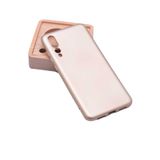 Elfia Huawei P20 Pro ile Uyumlu Kılıfı Silikon Mat Renkli Parmak İzi Bırakmayan Yumuşak İnce Kapak Prem Gold
