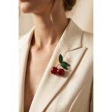 Elika Silver Kiraz Model Mineli Gold Kaplama Broş